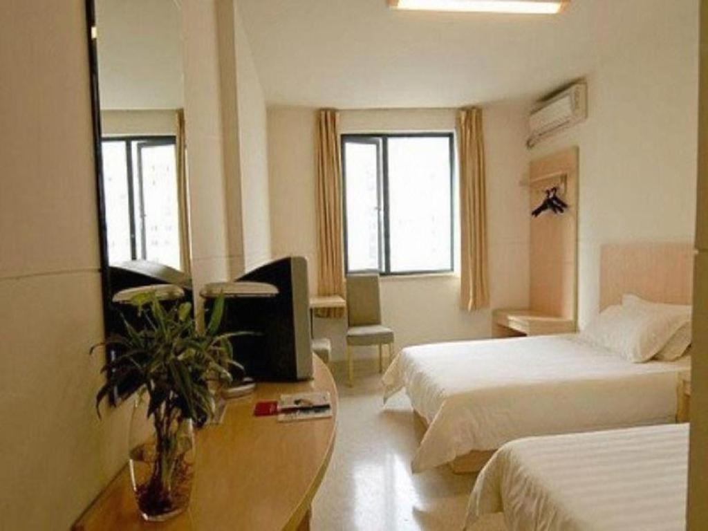 Jinjiang Inn Select Wuhan Xinhua Road Xiehe Hospital Dış mekan fotoğraf